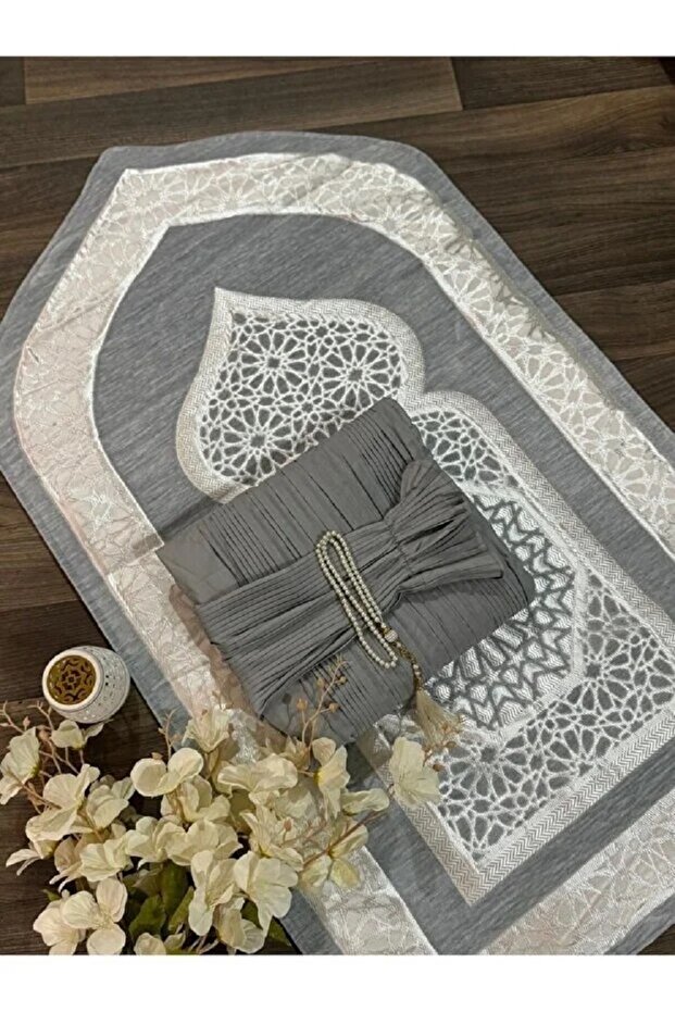 طقم صلاة شرشف مع سجادة مبطن ذات جودة عالية