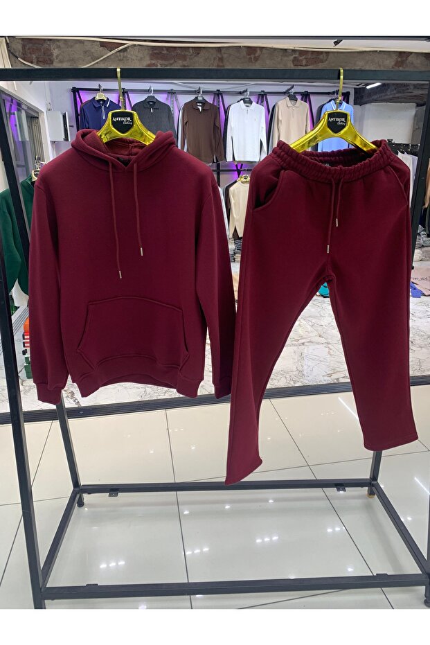 Kapşonlu eşofman takımı - 1