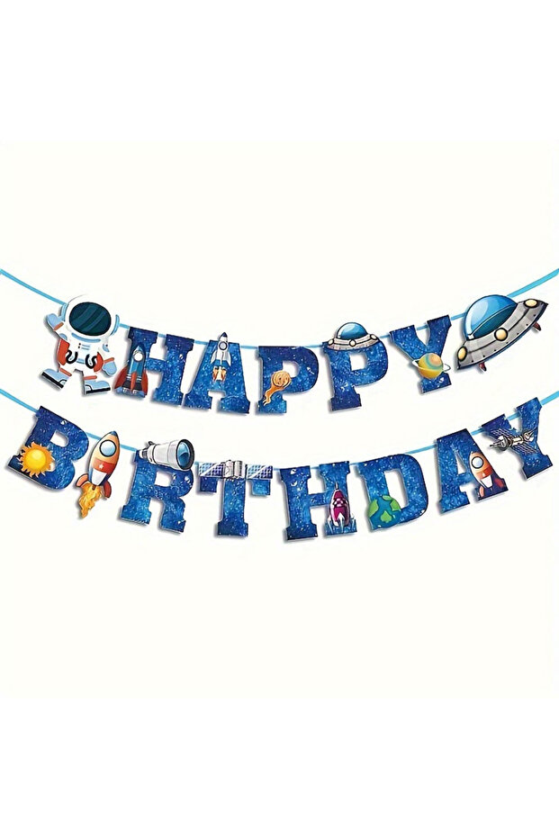 لافتة عيد ميلاد سعيد بتصميم رائد فضاء باللون الأزرق الداكن، مزينة بصاروخ وطاولة كعكة على شكل رائد فضاء.