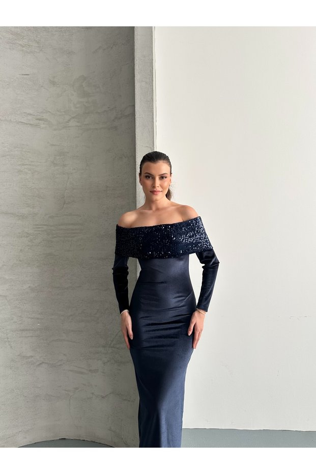 Women's Madonna Collar Sequin Detail Stylish Evening Dress