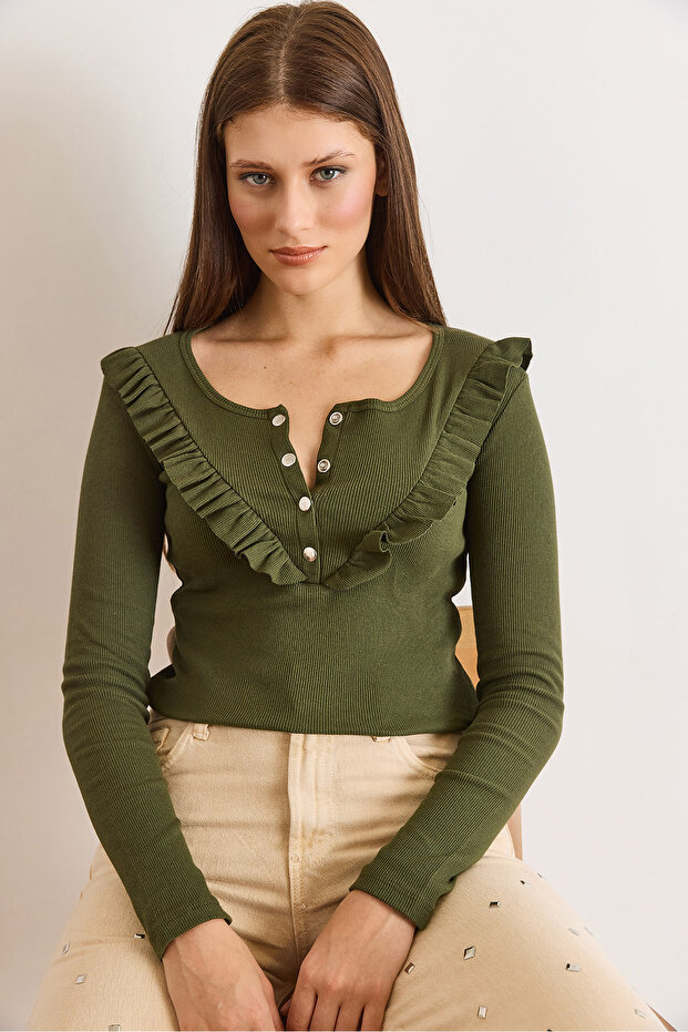 Women's Khaki Ruffled Placket Ribbed Knit Blouse Blz-19001667