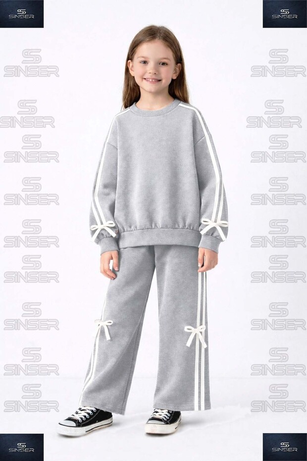 Bow-Tie Striped Crew Neck Ribbon Girls' Tracksuit Set Studio
