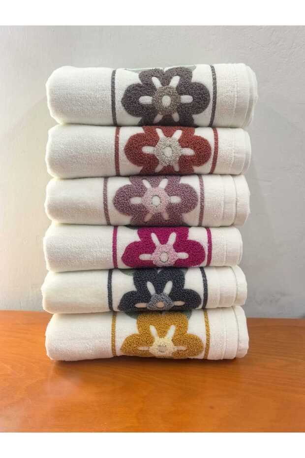Punch Embroidery Velvet Hand Towel 50X90