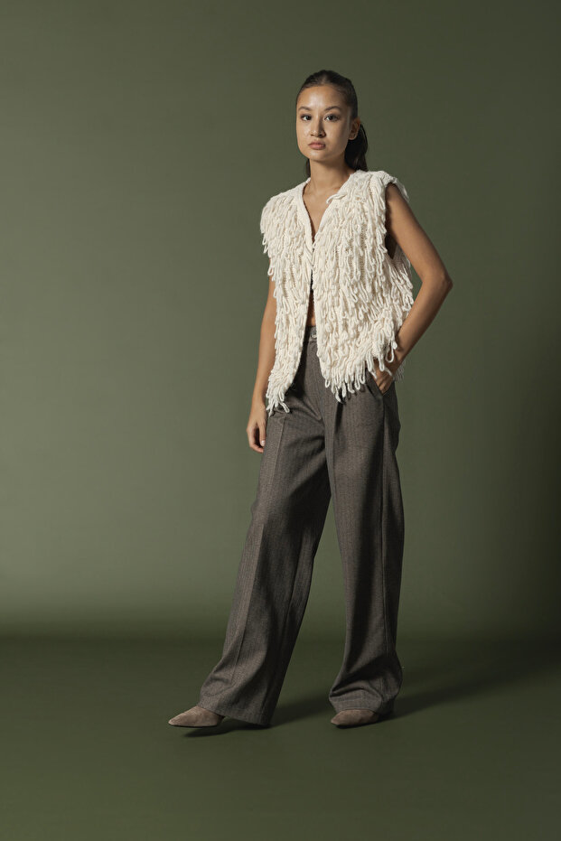 PÜSKÜLLÜ YELEK - 3