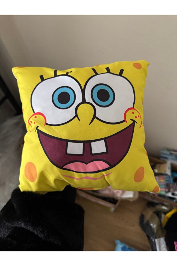 وسادة مزخرفة بنمط سبونج بوب - 1