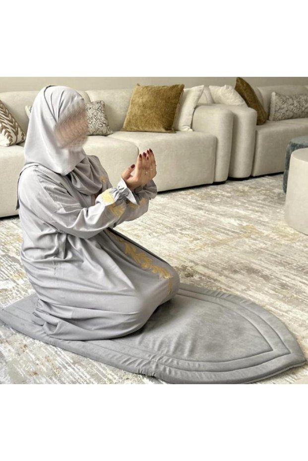 طقم صلاة اسفنج طبي تطريز الخزامى ( ألوان متعددة )