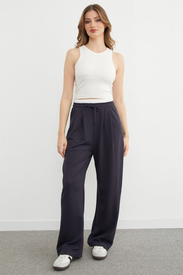 Beli Ribana Detailed Pleated Modal Pants