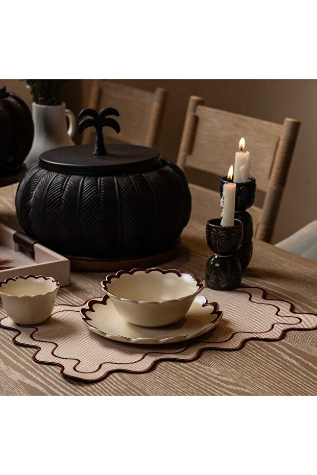 وعاء تقديم بني كبير من مالاث - 4