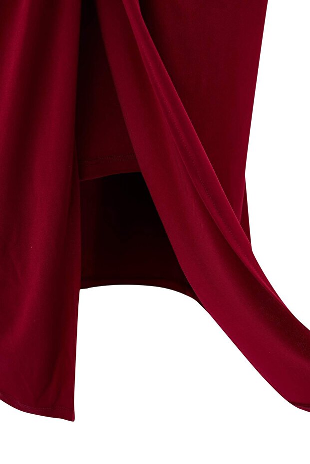 Bordo Dik Yaka Düğüm Detaylı Midi Boy Örme Büyük Beden Elbise TBBSS26AH00084 - 7