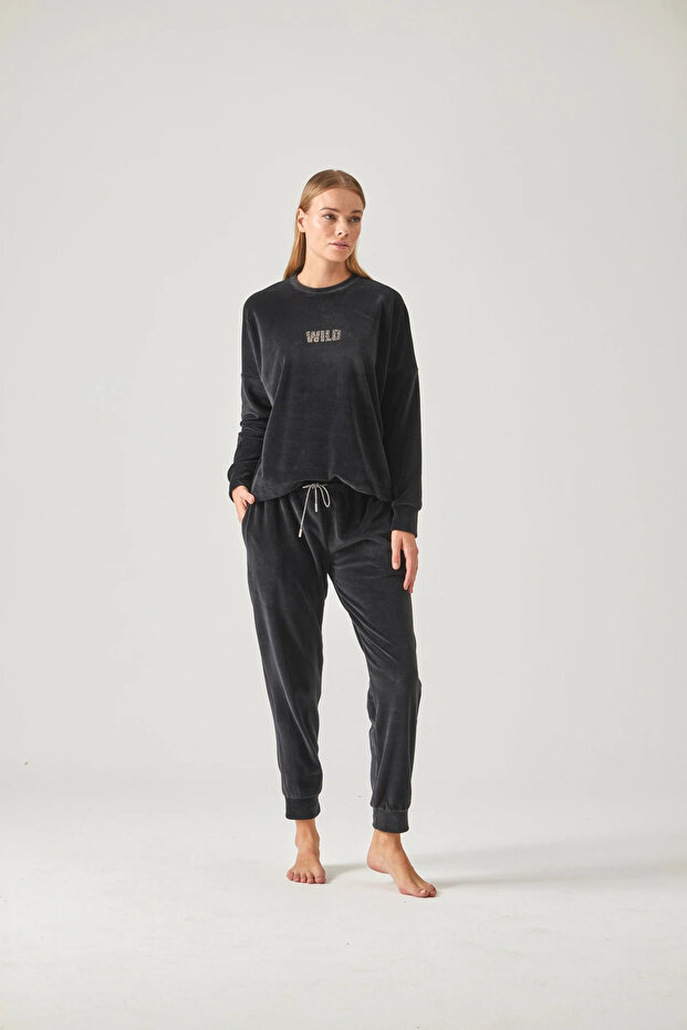 Black Wild Stone Printed Velvet Pajama Set
