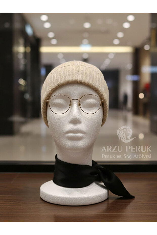 Foam White Head Mannequin - Wig - Hat Display - Lightweight - Suitable for Fixing