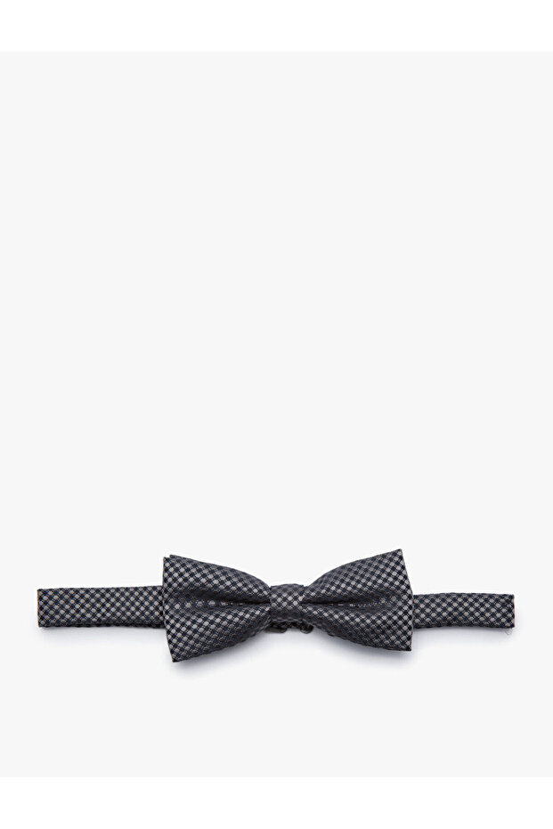 Plaid Bow Tie