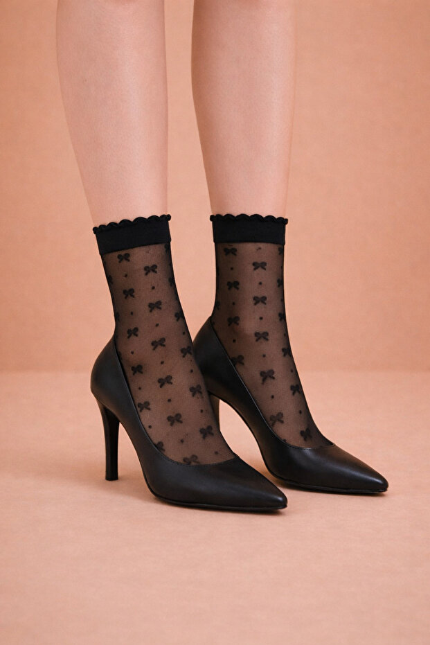 Ribbon Patterned Thin Socks - Black - 1