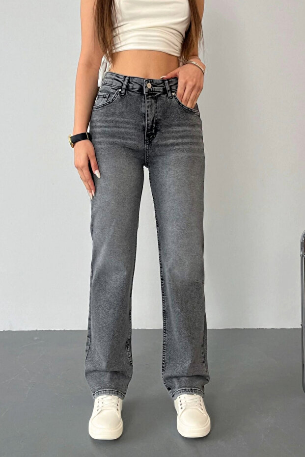 Jeansy damskie z wysokim stanem i efektem lycry, o prostym kroju - 2