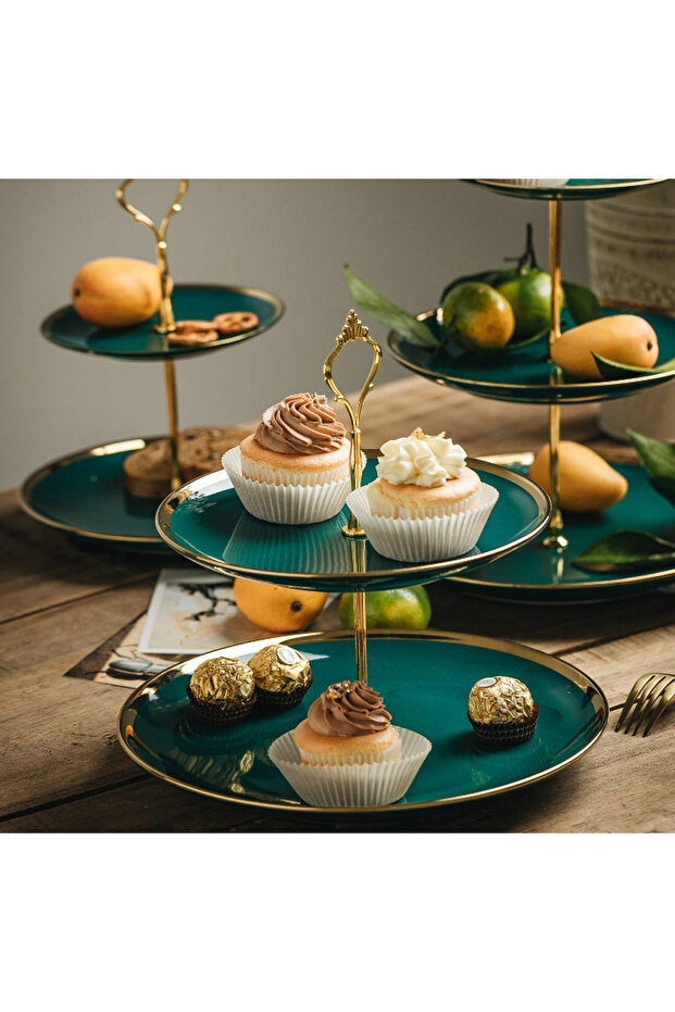 3 Tier Stackable Cake Tray WHITE (plastic) - 2