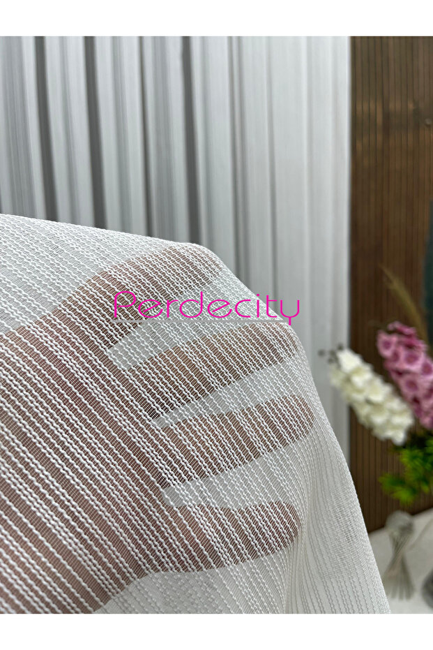 Striped Heavy Weight Delicate Tulle Curtain 300 X 260 1X2 Sparse Pleat 30X28 Size Sample Fabric