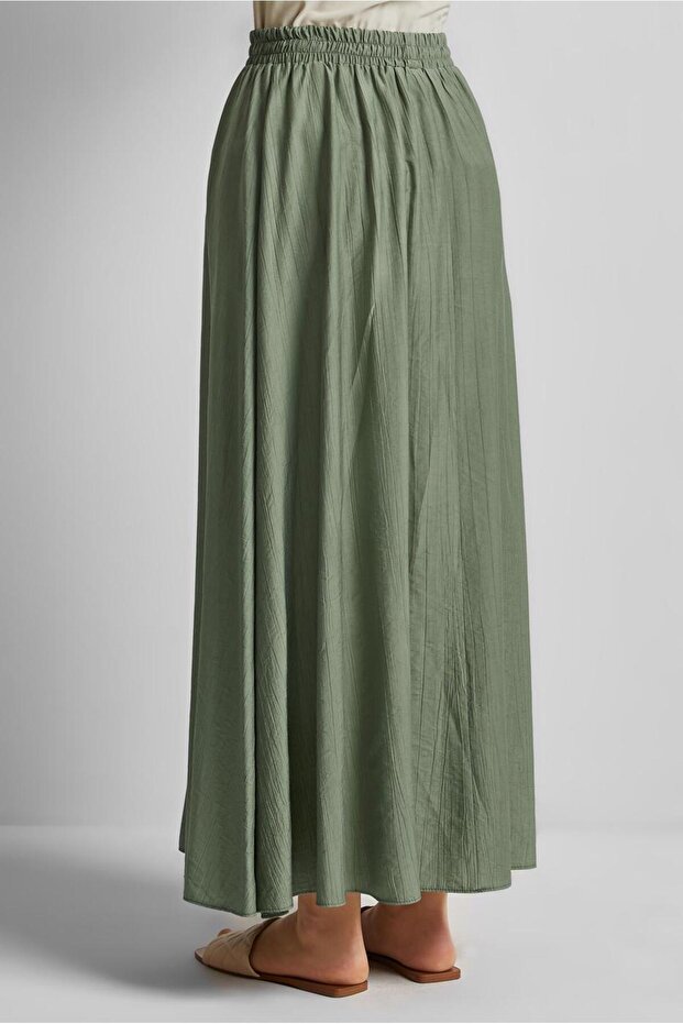 ΦΟΥΣΤΑ ΜΕΕΛΑΣΤΙΚΗ                                        � - 3