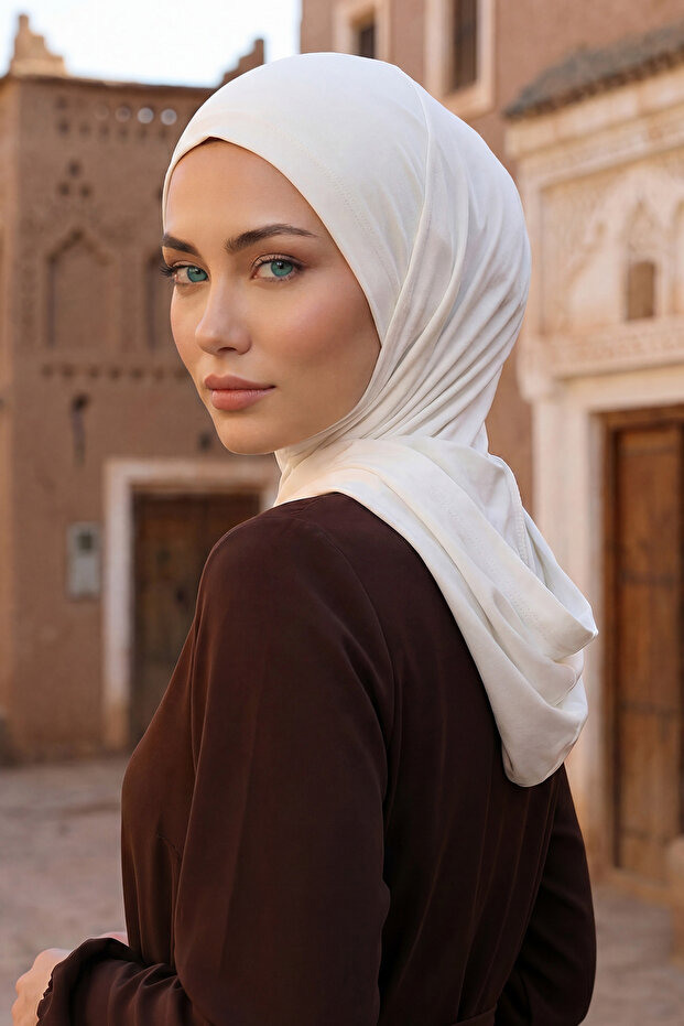 Combed Cotton Women's Ready-Made Bonnet with Hood and Concealer Feature, B-89P, Cream