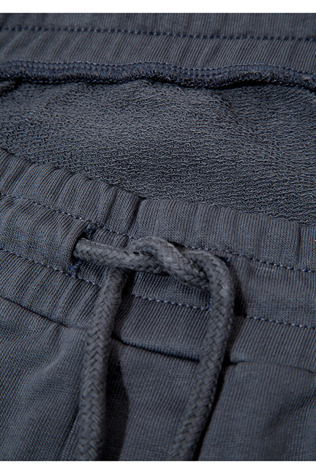 066935-80776 Model Basic Shorts - 7