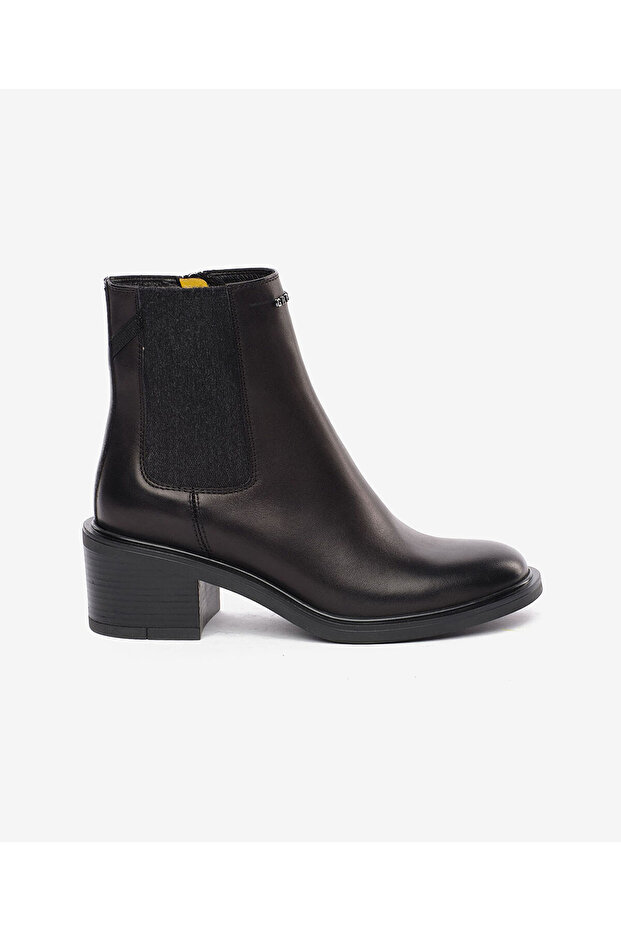 Women's Black Genuine Leather Heeled Boots 5K2Db35332
