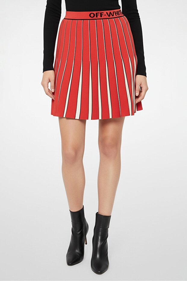 Women Regular Fit Pleated Mini Skirt, Red