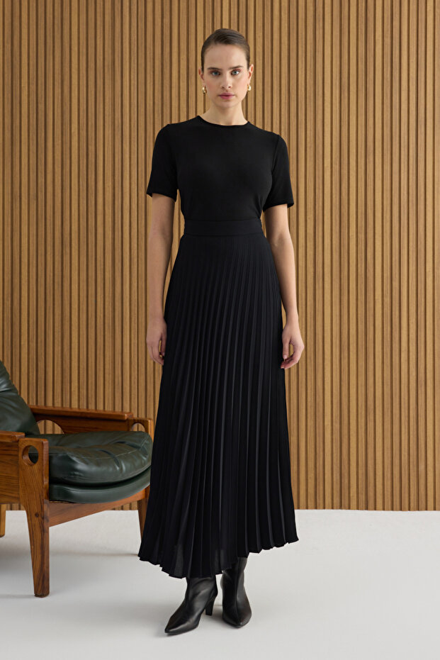 Siyah Pilise Etek - 2