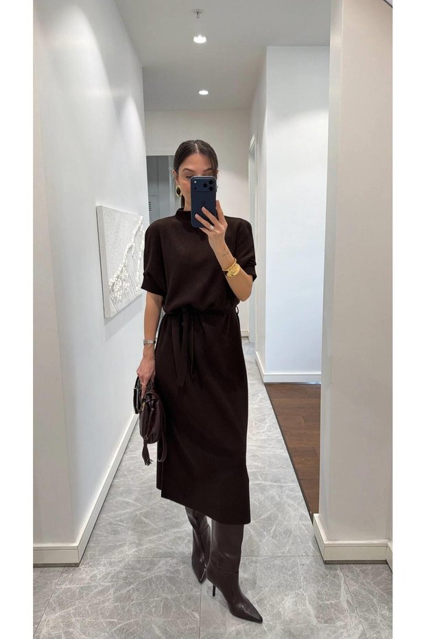 Belted Bitter Brown Knitwear Midi Dress