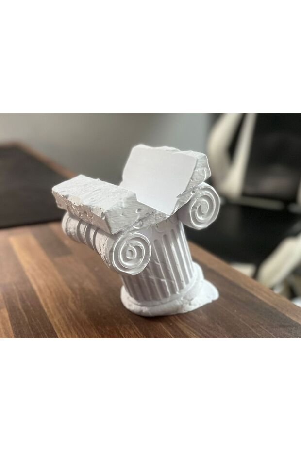 حامل لوحة المفاتيح بتصميم عمود أيوني قديم - 4