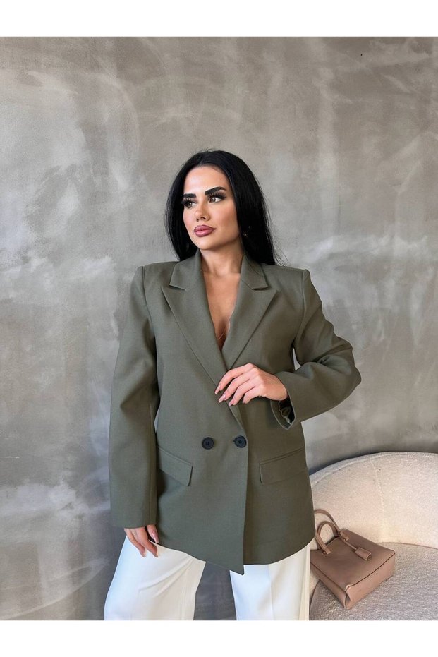 سترة نسائية كبيرة الحجم بزرين