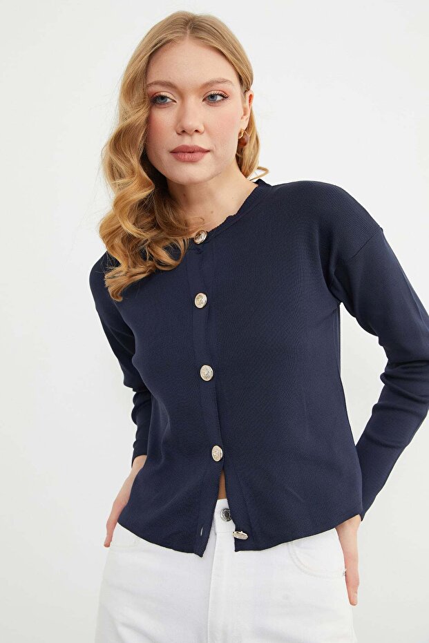 Basic Düğmeli Bisiklet Yaka Triko Hırka - 5