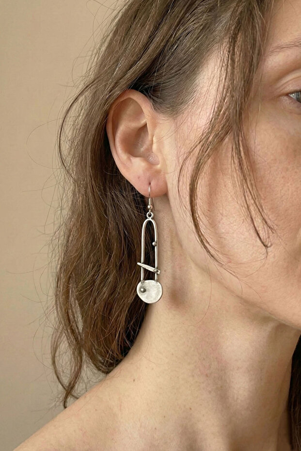 Geometric Detailed Long Earrings Silver Color