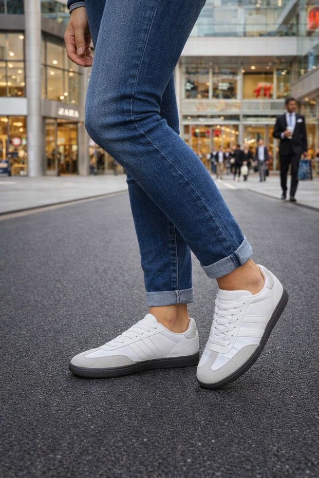 Unisex | White | Woman | Boy Girl Child | Striped Casual Sneaker Sports Shoes