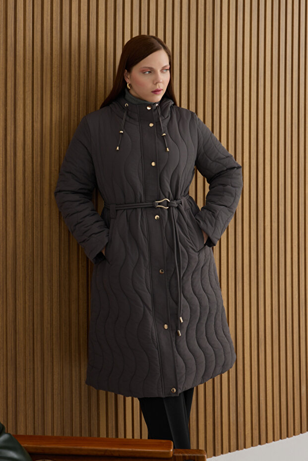 معطف رمادي اللون مع خصر مطاطي قابل للتعديل - 2