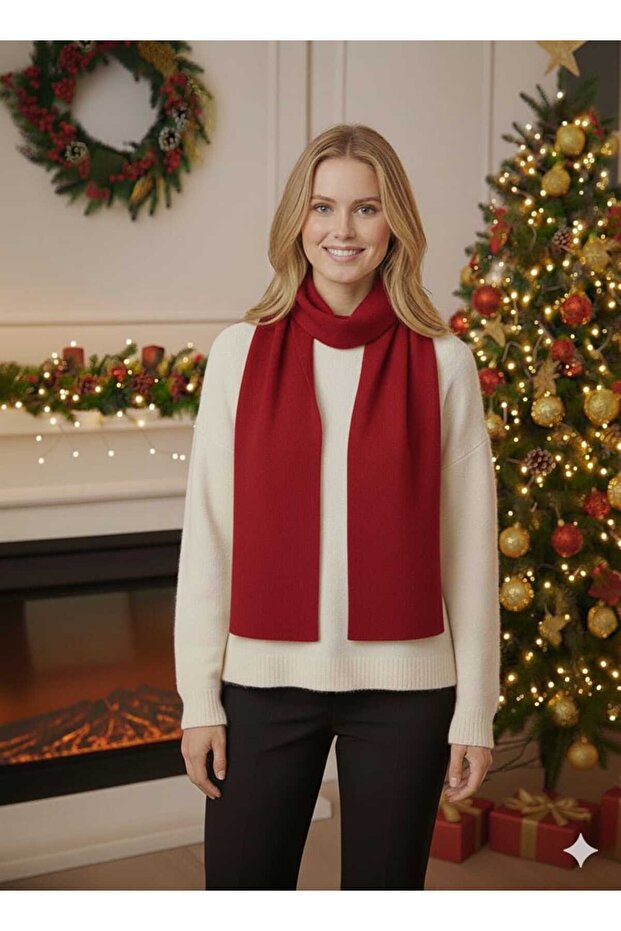 الملابس المحبوكة والوشاح - 1