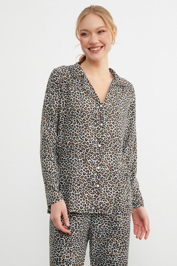 Leopard Patterned Polo Neck Buttoned Pajama Set - 4
