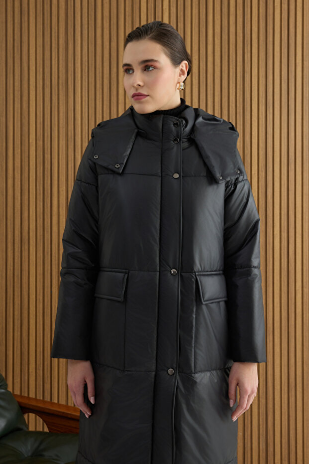 Siyah Arka Beli Lastikli Mont - 5