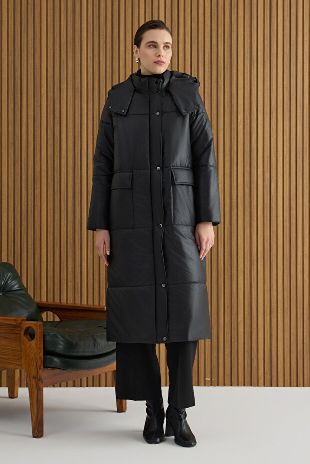 Siyah Arka Beli Lastikli Mont - 2