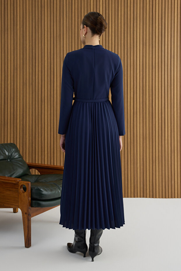 Lacivert Piliseli Elbise - 5