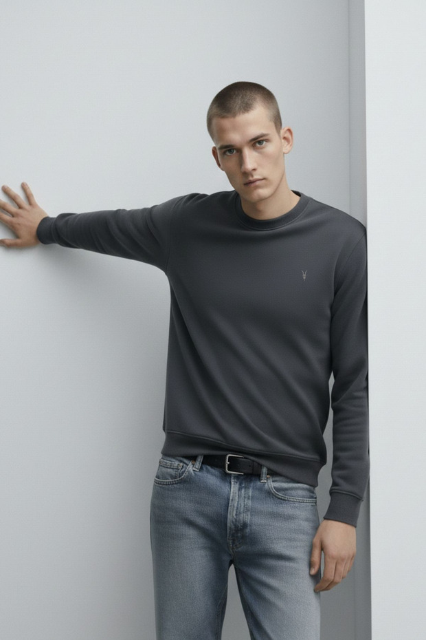 سويت شيرت رجالي بياقة دائرية أساسي مدخن - 4