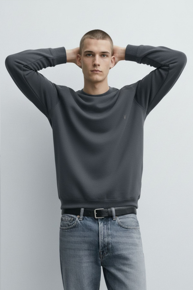 سويت شيرت رجالي بياقة دائرية أساسي مدخن - 6