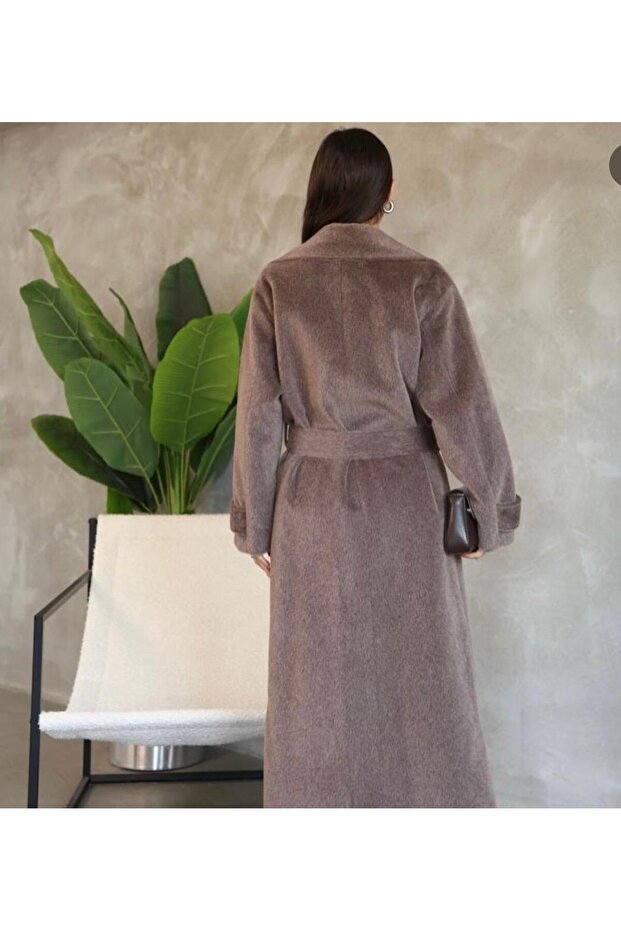 Düğmeli kuşaklı kaban - 2