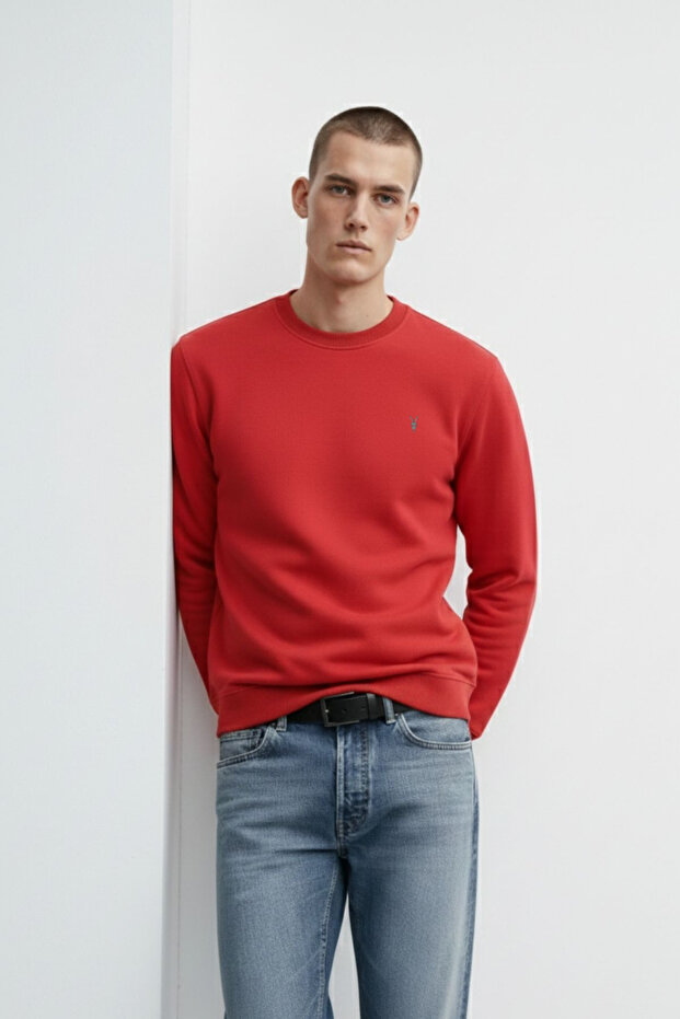 سويت شيرت رجالي ذو ياقة دائرية باللون الأحمر الأساسي - 2