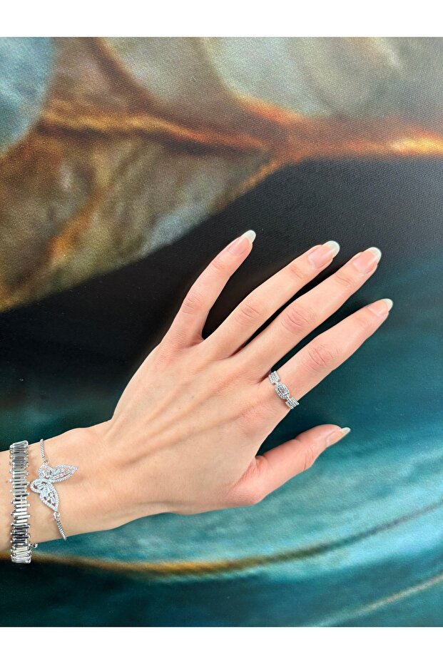 Rectangular Row Stone Detail Adjustable Ring - 4