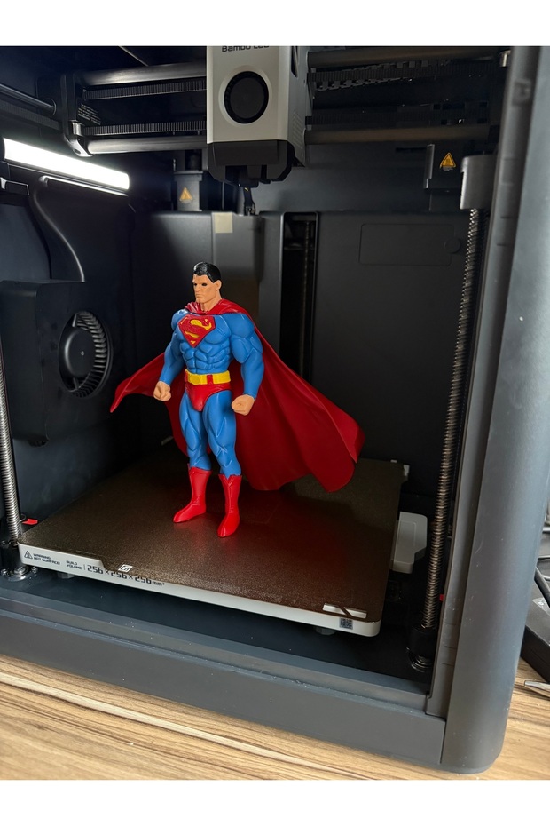 3D süperman figür - 4