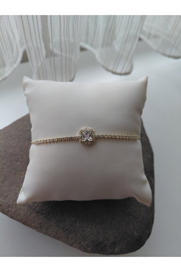 Xuping Zircon Stone Adjustable Baguette Steel Bracelet