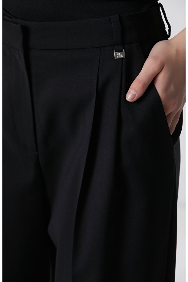 Siyah Yün Pantolon - 5