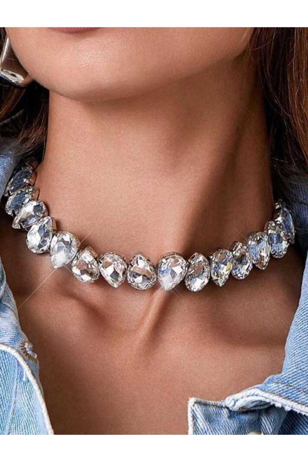 Oval Rhinestone Necklace for Women Elegant European Style Water Drop Pendant Clavicle Chain