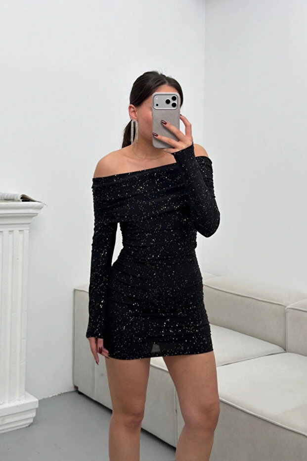 Madonna Yaka Simli Mini Elbise - 3