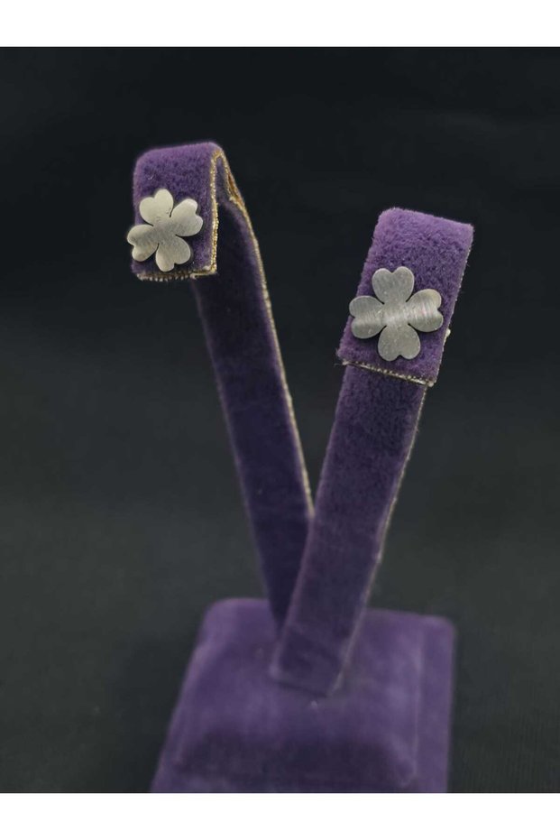 Four-Leaf Clover Model Luck Auspiciousness Abundance Symbol Stone-Free Screw Nail Steel Earrings