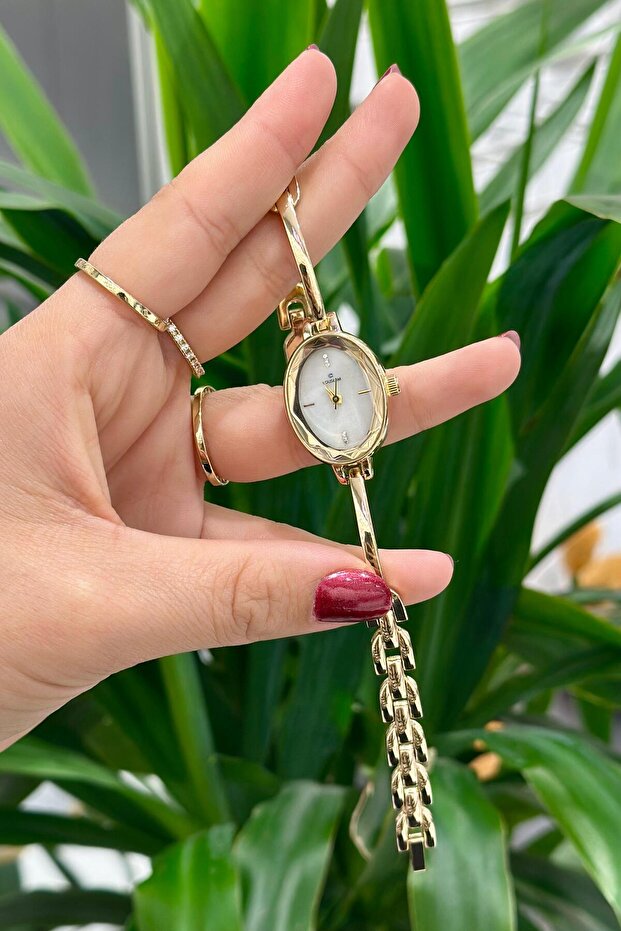 Luxury Women's Wristwatch
